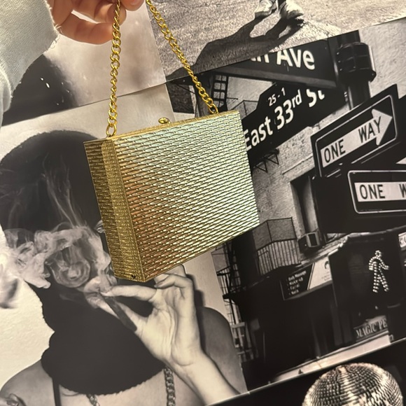 julen Handbags - STUNNING Vintage Mini Gold-Tone Metal Box Bag w/ Red Leather Interior & Mirror!